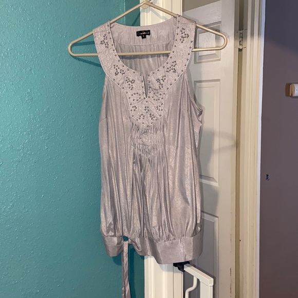 Countess Tops - Countess Beautiful embellished tank